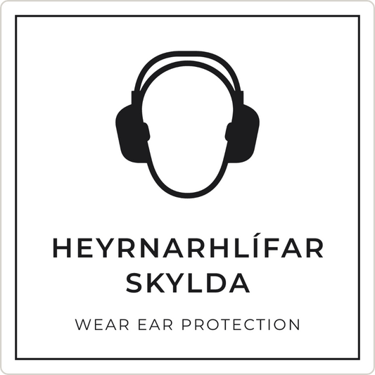 Heyrnarhlífar skylda - boðskilti, hvítt