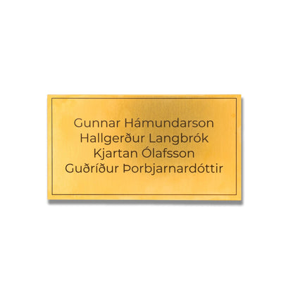 Hurðaskilti úr stáli og messing – nafnaskilti á hurð