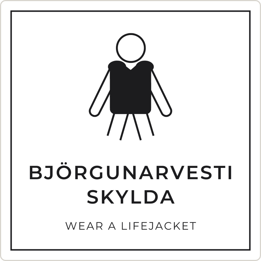 Björgunarvesti skylda - boðskilti, hvítt