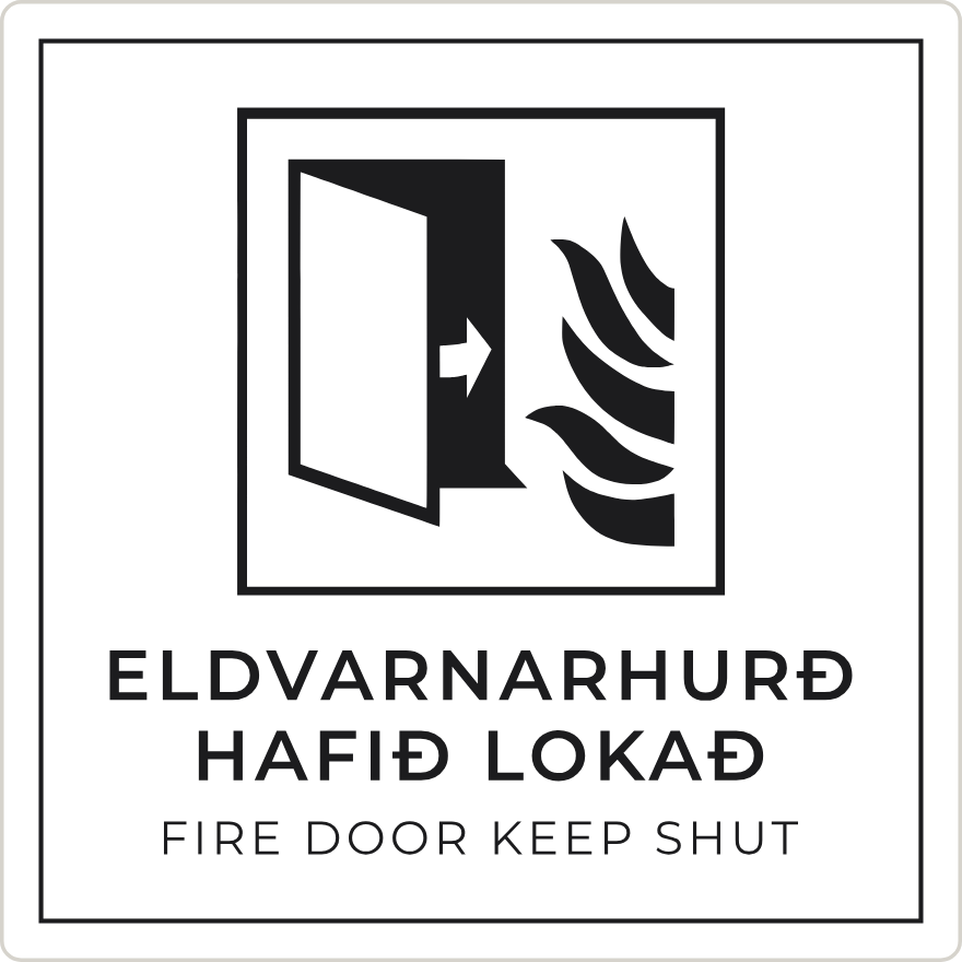 Eldvarnarhurð hafið lokað - brunaskilti, hvítt