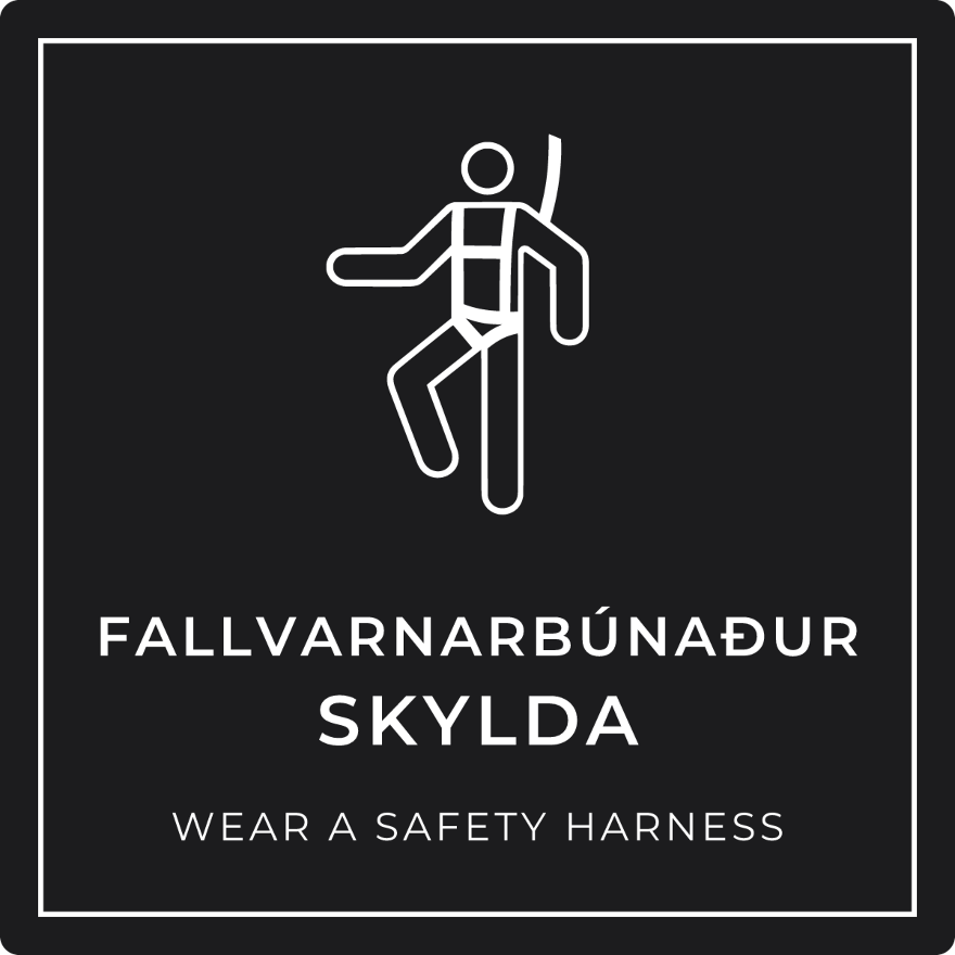 Fallvarnarbúnaður skylda - boðskilti, svart