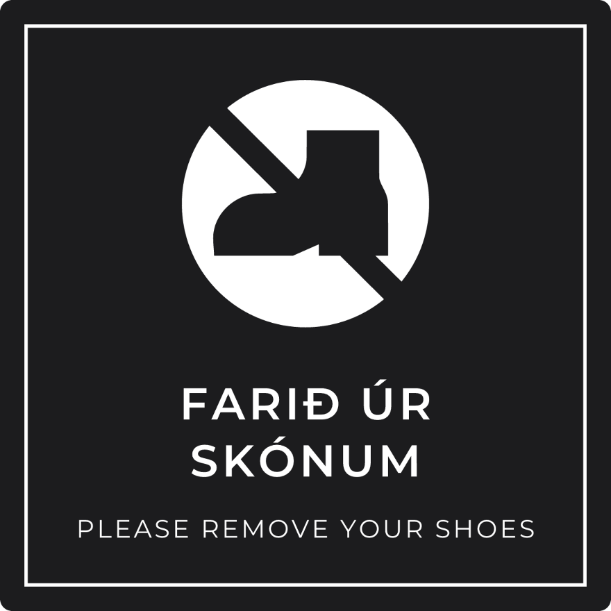 Farið úr skónum - bannskilti, svart