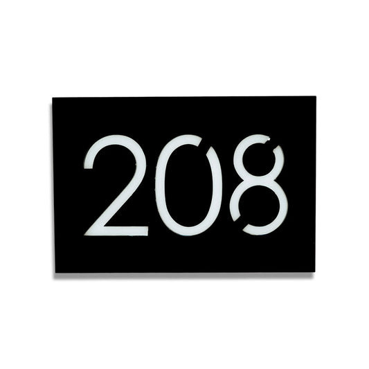 husnumer-utskorid-svart-akryl