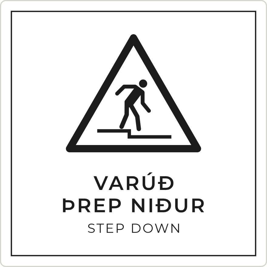 Varúð þrep niður - viðvörunarskilti, hvítt